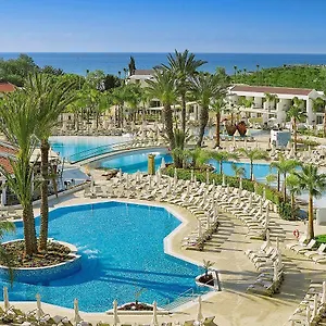 אתר נופש Olympic Lagoon, איה נאפה